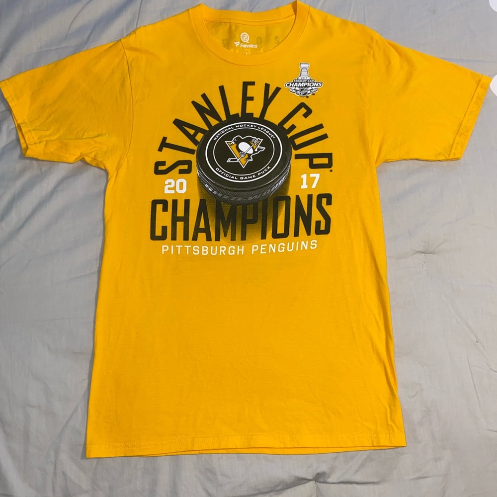 Pittsburgh Penguins 2017 Stanley Cup Champions Yellow Tee